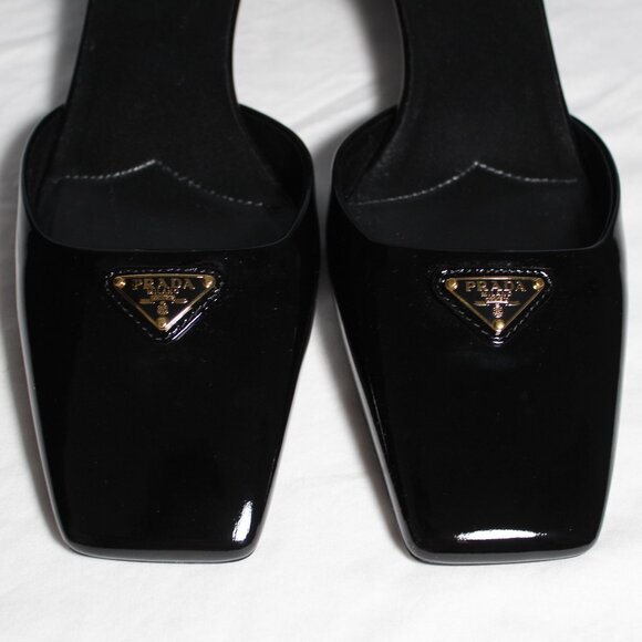 NWB PRADA Modellerie Black Ankle Strap Kitten Heel d'Orsay Pumps Logo - Picture 4 of 7